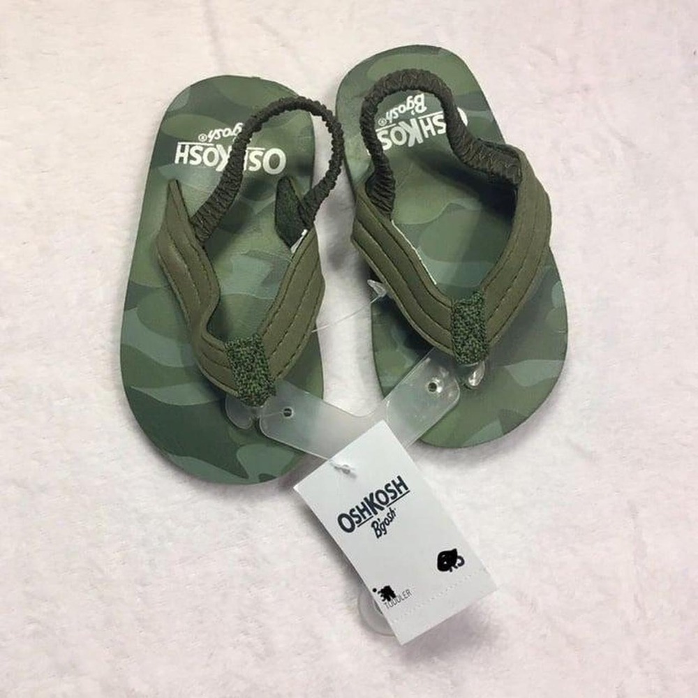 OshKosh B'gosh Flip Flops Toddler 3/4 Green NEW Camo Elastic Back Strap Sandals
